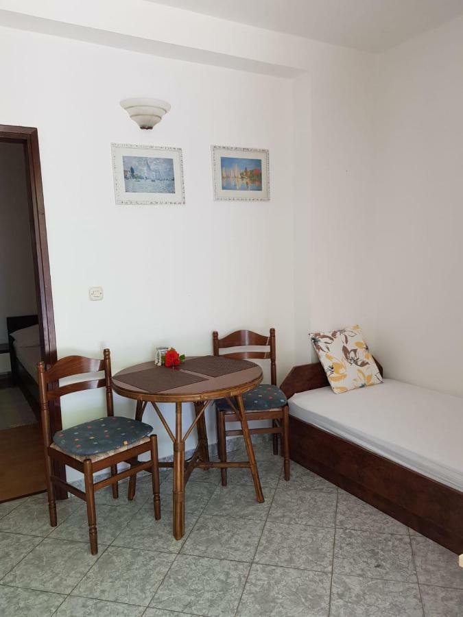 Apartments Josica Senj  Luaran gambar